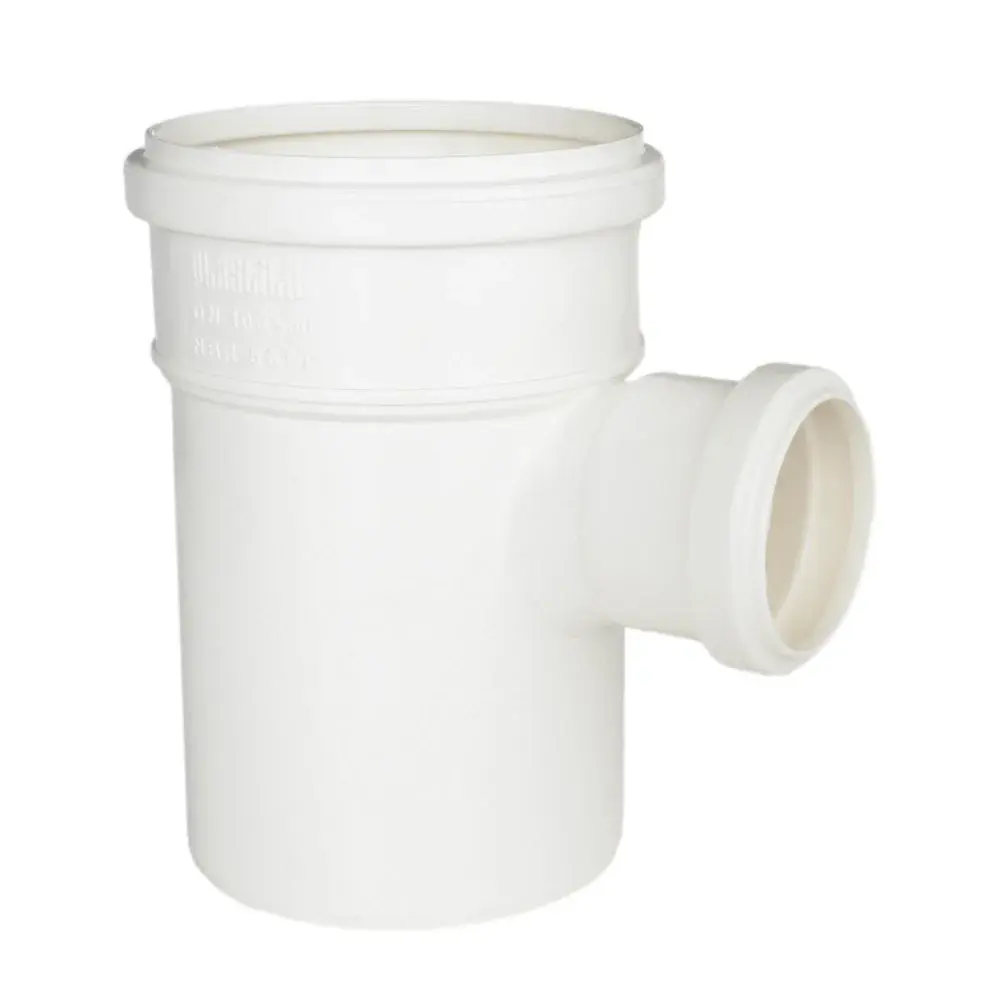 Te redução esgoto Plastilit dn 100MMX50MM — fotografia de referência