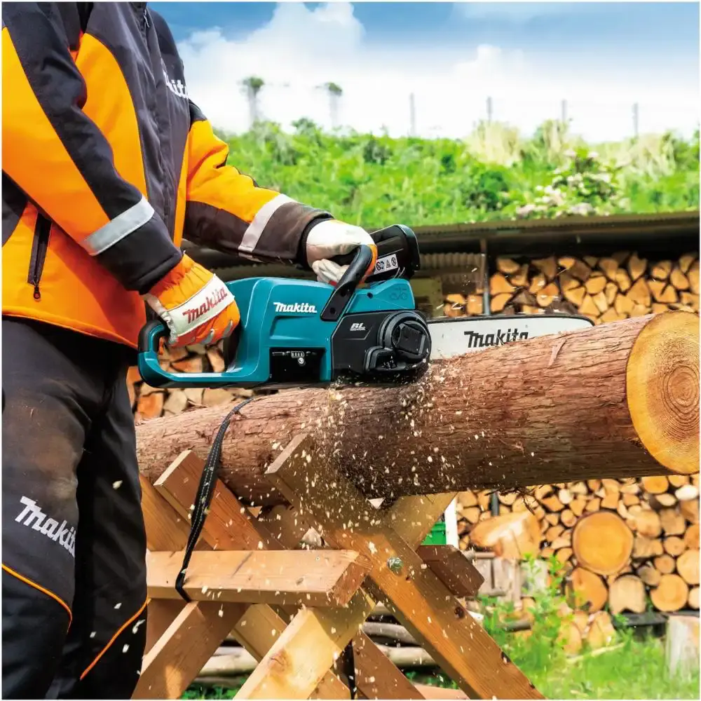 Motosserra a bateria 18V sem carregador e bateria DUC307Z Makita — fotografia 4