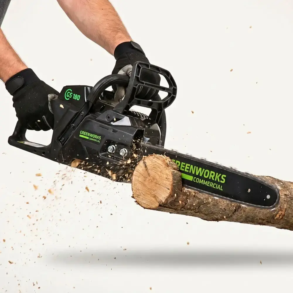 Motosserra brushless 82V 1.5KW 18 POL 2001902 Greenworks — fotografia 2
