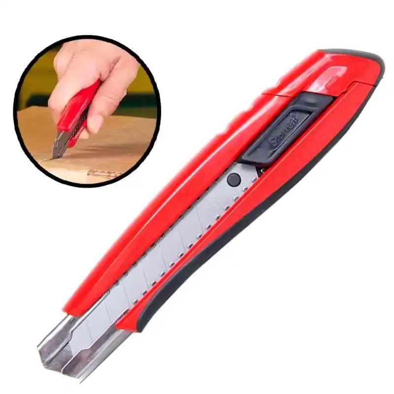 Estilete 18MM com trava automática vermelho e preto KUX025-S Starrett — fotografia de referência